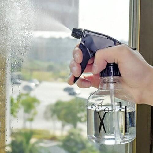 New Plastic Spray Bottle Water Mist Sprayer Style Haircut Salon Barber 2019 Hot Sales High Quality Spray Bottle