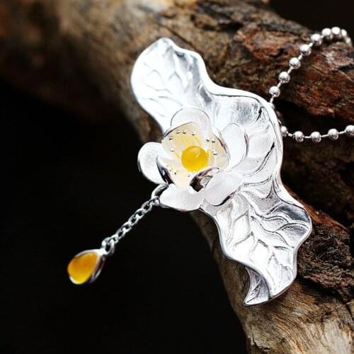 Retro Thai Silver Silverware Wholesale Natural Chalcedony Lapis Lazuli Pendant S925 Sterling Silver Lotus Leaf Pendant Female