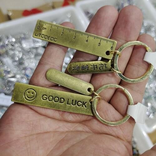 1pcs Religious Key Ring Bag Car Pendant Keyfob Fashion Pendant Keychain Cool DIY Key Rings Key Chains Accessories Gift