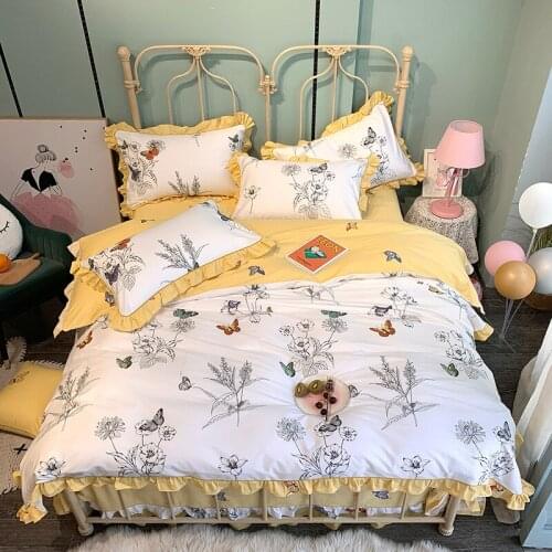 Korean Bedding Set, Duvet Cover, Four-piece Set, Small Cherry Cartoon Series, Printed Pastoral Style Lotus Leaf Lace Bedding