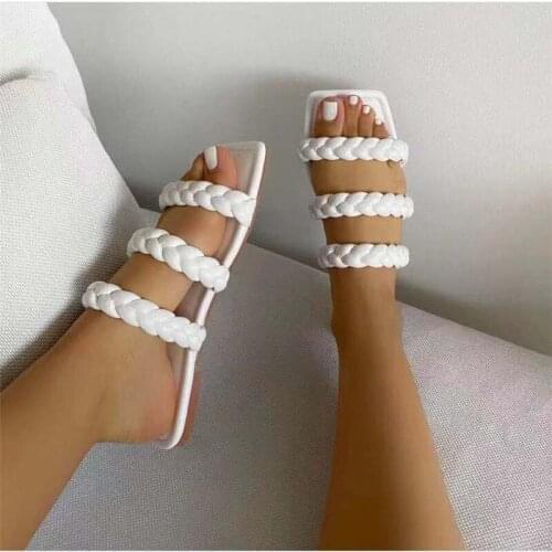 Summer Sandals New 2021 Flat Bottom Fashion Women Slides Big Size 36-43 Slip on Sandals Woman Outside Beach Flat Designer Shoes