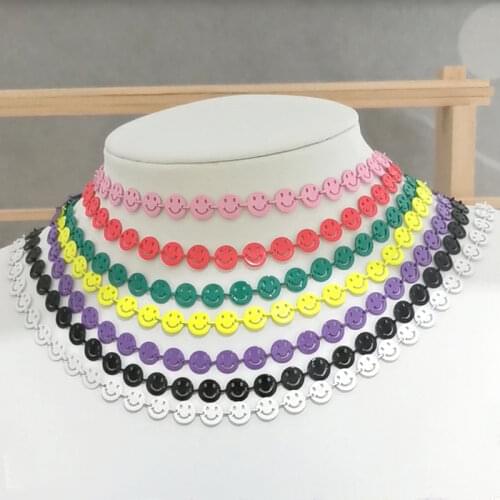 QMHJE 8mm Charm Smile Face Necklace Women Choker Painting Link Chain Candy Colors Green Rose Bracelets Yellow White Black 45+5cm