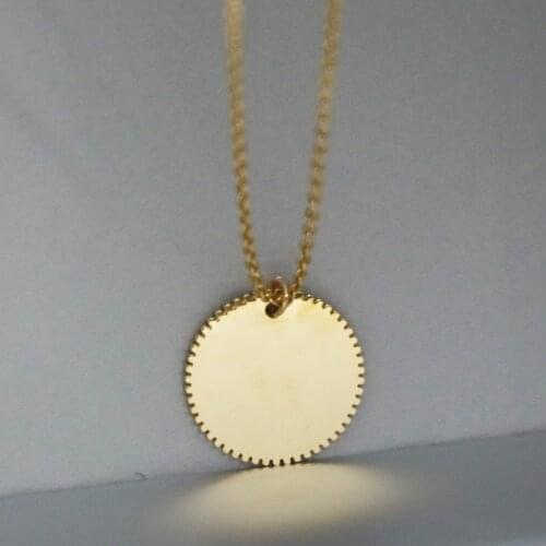 Stainless Steel Simple Round Disc Charm Pendants Necklaces for women men Minimalist Gearwheel Clavicle Necklaces Accessories