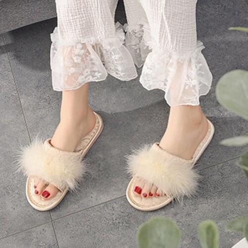 2021 Fashion New Women Home Fluffy Sliders Comfort Furry Summer Flats Sweet Ladies Shoes High Quality Indoor Flip Flops