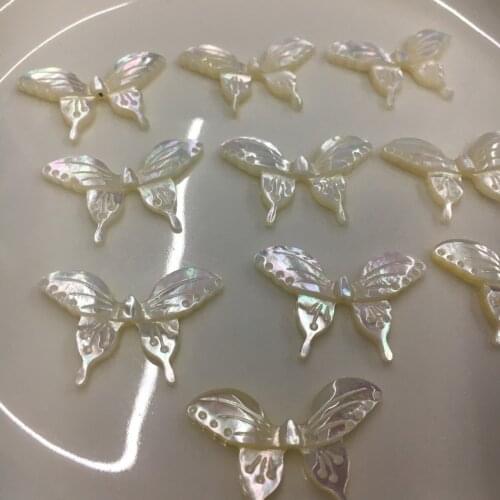 10PCS Natural Shell butterfly Pendants Charms Loose Pearl Beads Shell for DIY Jewelry Making 13*20mm Seashell Gif