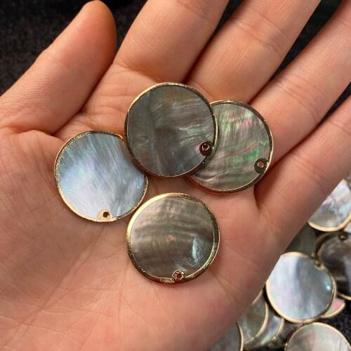 Natural Black Shell Pendant Round Mother of Pearl Shell For Fashion Jewelry Making DIY Earring Necklace Accessories