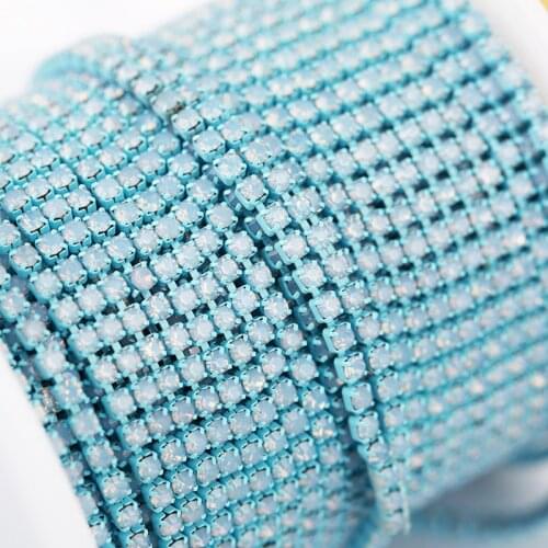 SS6 2mm 1 yard Blue Opal Glass Rhinestone Cup Chain Glitter Crystal Rhinestone Trim For DIY Wedding Dress Decoration