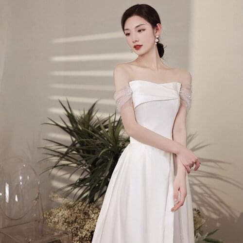 Woman Sexy White Satin Tube Top Evening Dress Elegant Lace Up Backless A-Line Floor-Length Party Formal Gown Wedding Toast Gown
