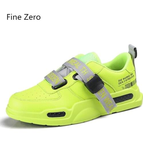 2019 Spring Summer Male Super Cool Skateboarding Shoes Leisure Mens Sneakers Comfortable Shoes Men Student School Sport shoes