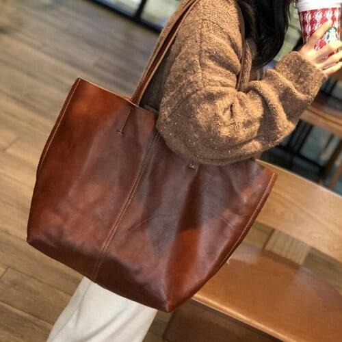 Bag girl 2021 new retro hand single shoulder bag big toecap cowhide simple large-capacity tote bag leather + lined bag
