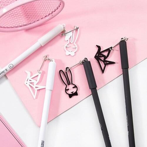 2pcs/set Black White Rabbit Paper Crane Pendant Signature Gel Pen Stationery Office School Writing Supply Student Neutral Pens