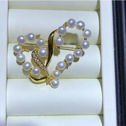 4-5mm Semiround Natural Pearl Breastpin In Heart Design Women Pearl Pendant Jewelry Elegant Pearl Brooch Lady Gifts