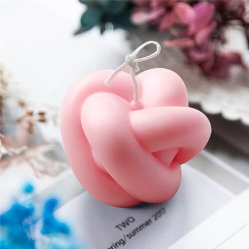 1PC Magic ball Silicone Candles Molds DIY Aromatherapy Plaster Mold 3D Mousse Chocolate Wax Mould Soap Mold Candle Plaster Mould