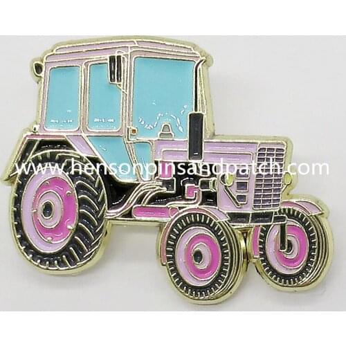 Customized gold metal soft enamel tractors metal pin badge