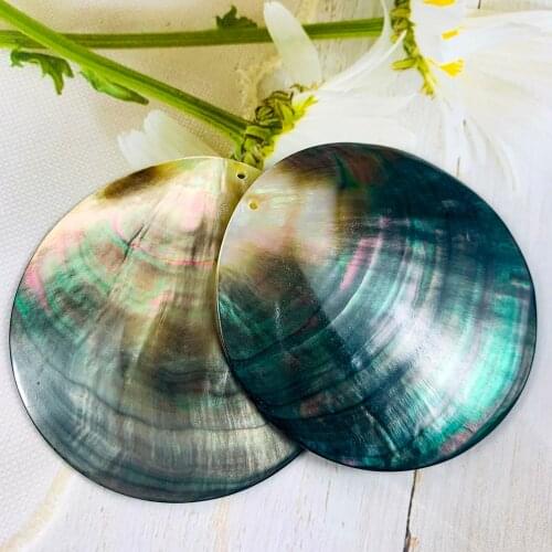 2PCS Natural Shell Round Disc Seashells Beads Mother of Pearl Shell Charms for Earring Necklace DIY Jewelry Making Diameter 65mm