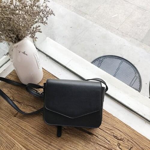 Simple Korean Fashion Designer Messenger Shoulder Bag for Women 2021 New Mini Crossbody Bags Girls Solid Color Purses Handbags
