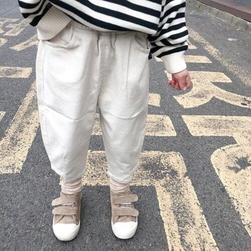 Childrens trousers 2019 new childrens clothing autumn models with feet in the big children Korean girls casual pants baby girl