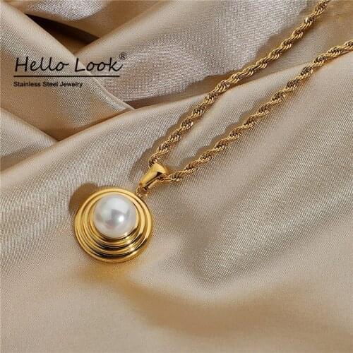 Hellolook French Style Tire Pattern Pearl Pendant Necklace Women Exquisite Necklace 18K Gold Plated Stainless Steel Jewelry