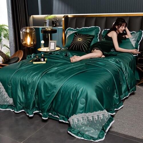 2021 New Thin Quilt Summer Comforter Ice Silk Solid Color Twin Queen Air-Condition Throws Blanket 1 Pcs