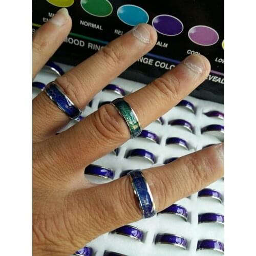 Wholesale pattern mood ring Magic design color mood ring mix size