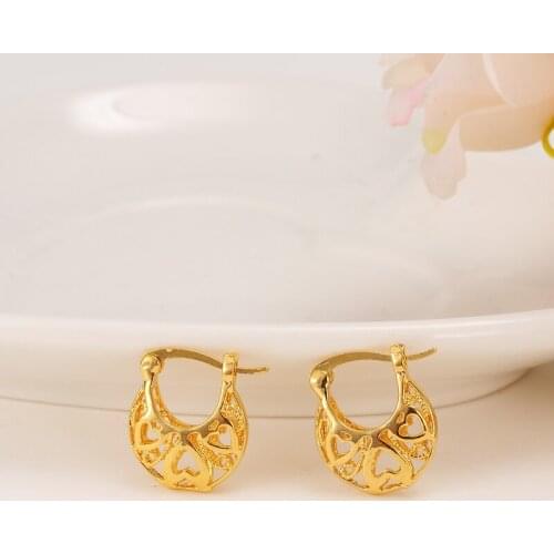 Bangrui 1.8CM Heart Earrings for Women Gold Color Stud Earrings Girl Jewelry Arab/Africa Earrings Middle East Gift