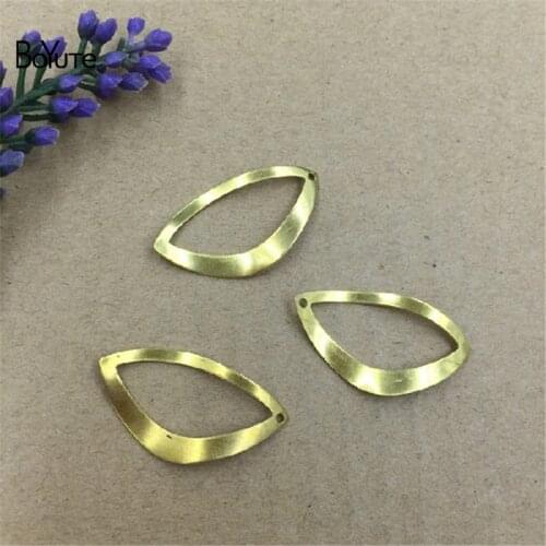 BoYuTe 50Pcs 33*18MM Lip Shaped Pendant Wholesale Brass Material Diy Pendant Charms