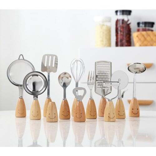 Smil Design Slotted Turner Soup Spoon Fish Scales Egg Beater Bottle Opener Fork Pizza Cutter Peeler Zester Kitchen Gadgets