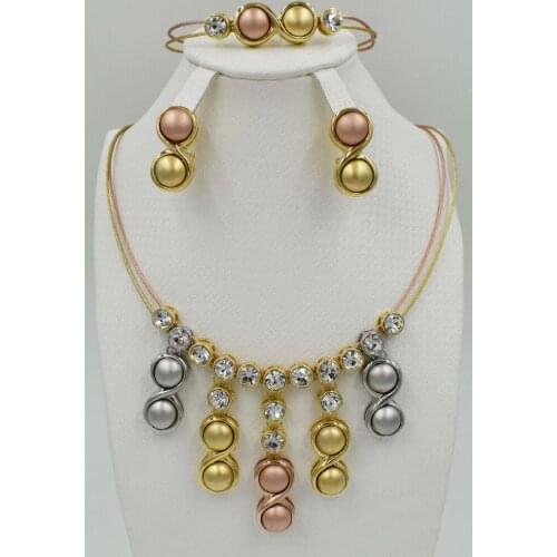 New High Quality Dubai gold big Jewelry Set 3 tones Gold color Nigerian Wedding African Jewelry Sets Parure Bijoux Femme