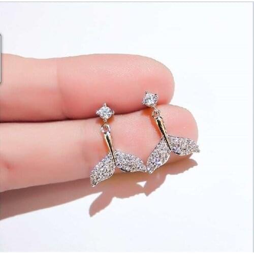 Lovely Full Crystal Fishtail Studs Earrings For Women Mermaid Ear Temperament Animal Jewelry On Party Anniversary Fashion