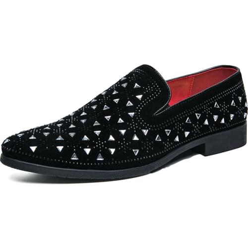New Men Casual Shoes Designer Rivet Dress Shoes Loafers Fashion Formal Chaussure Homme Wedding Party Flats Zapatos Hombre