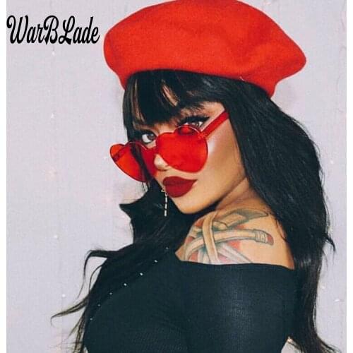 2018 Hot Heart Sunglasses for Ladies Fashion Integrated UV Candy Eight Colour Steampunk Goggles Alloy+Resin Small Sunglasses