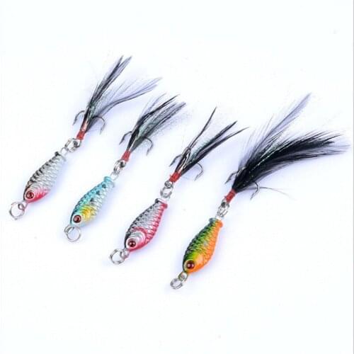 1PCS 3D Eyes Mini Lead Fish 4.8g 3.2cm Metal Lure Fake Bait Fishing Wobble Gear Bionic Bait Fishing Lures With Feather 8# Hooks