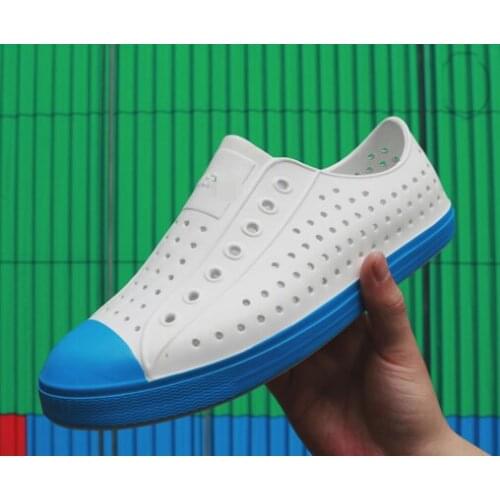 Couples Outdoor Mountain Desert Climbing shoes Men Women Ankle Hiking Boots Fashion Classic Trekking Footwear