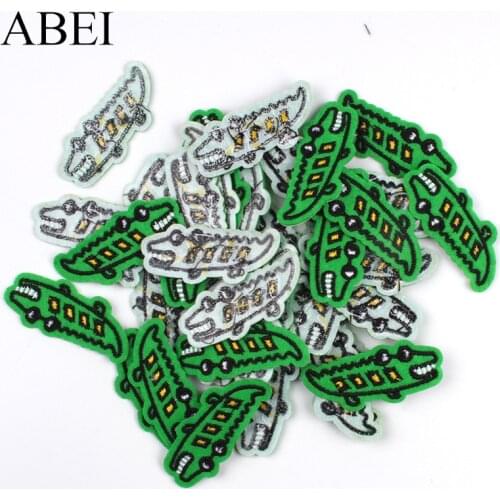 100pcs/lot Cartoon Small Embroidery Patch Green Crocodile Animal Clothing Decoration Craft Diy Iron Heat Transfer Applique