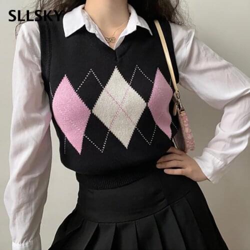 SLLSKY Argyle Plaid Knitted Vest Women Spring Fashion V-Neck Slim Short Sleeveless Sweater Pullovers Vintage Outwear Tank Tops