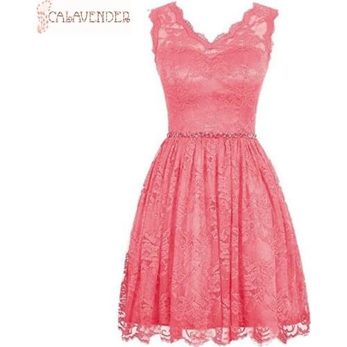 Lace Bridesmaid Dresses V-neck A-Line Short Maid of Honor Dresses with Beaded Waist Lace Wedding Guest Dresses for Fall