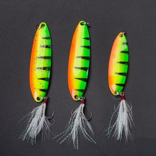 Rainbow Metal Spoon Lure 5g/9g/13g/18g/21g Saltwater Fishing Lure With Feather Sequins Noise Sinking Bait For Carp Fishing Bait