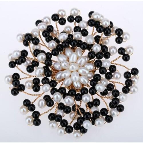 Yacq Womens Natural Agate Gemstone Freshwater Pearl Pin Brooch Pendant 2 in 1 Handmade Jewelry Flexible Copper Wire Gifts