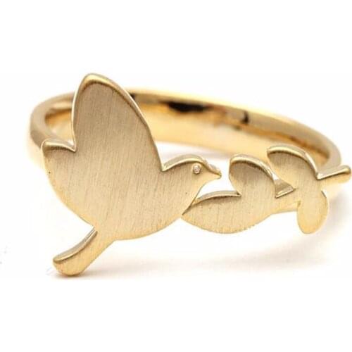 Hot Sale Personality Elegant Bird Ring Jewelry Simple Peace Dove And Leaves Ring For Women Symbol Of Peace