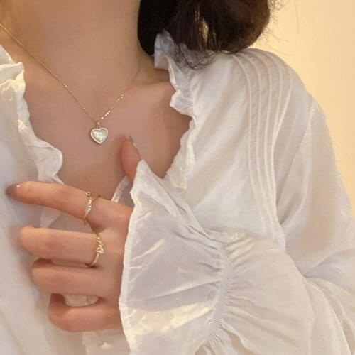 925 Sterling Silver Shell Heart Necklace For Women Niche Design Clavicle Chain Necklace Light luxury Accessories