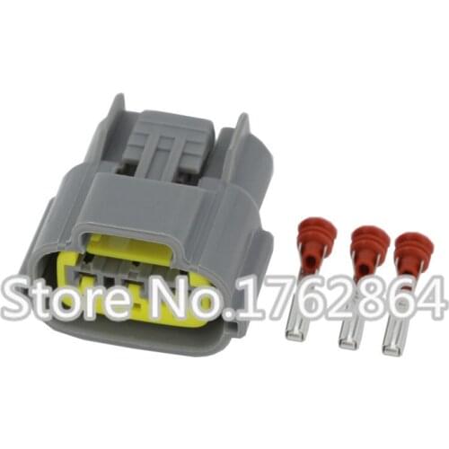 3pin plug ignition coil ignition coil ignition coil connector plug DJ70311Y-2.2-21 3P