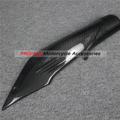 Motorcycle Side Fairing(Integral) in Carbon Fiber For BMW R Nine T R9T Twill glossy weave