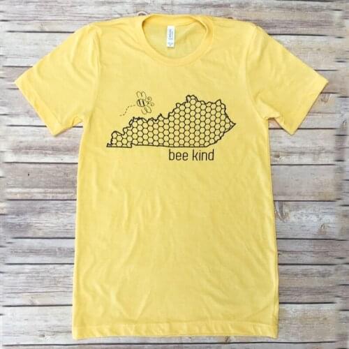 Bee Kind Tshirt Women Aesthetic Cotton T-shirt Honeycomb Graphic T Shirt Ulzzang Girl Shirts Crewneck Summer Tops Drop Shipping