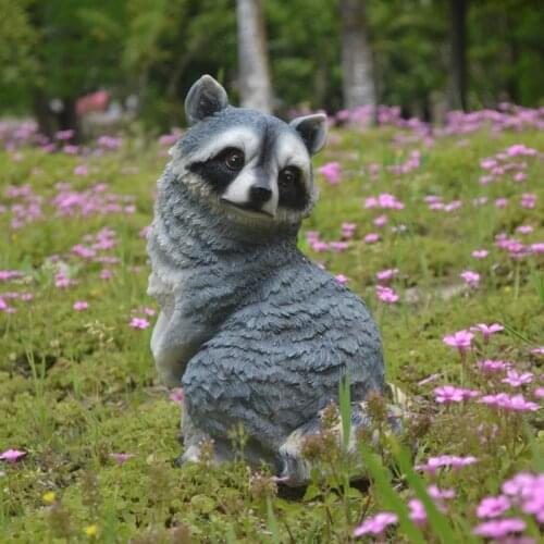Resin Raccoon Outdoor Garden Decoration Garden Ornament Simulated Animal