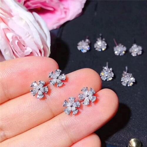 Stud Earrings For Women Korean Sweet Small And Exquisite Flowers Zircon Silver Color Daily Gift Fashion Jewelry KBE369