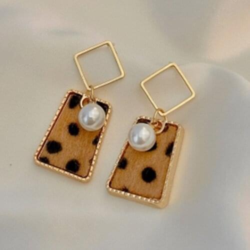 Trendy Dangle Drop Earrings Brown Pearl square Leopard hairy Hair Furry for Women Pendientes Fashion Jewelry