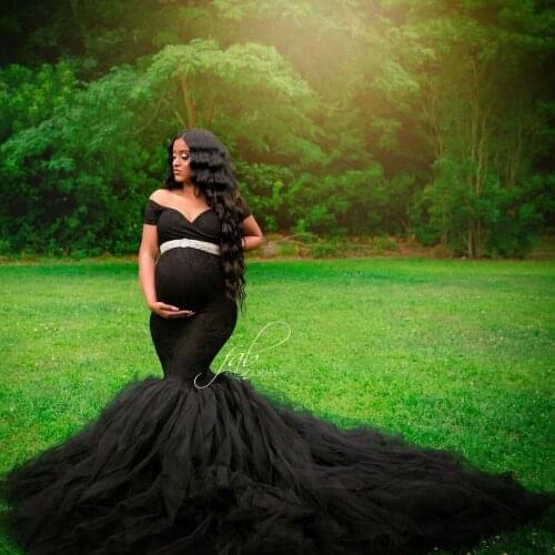 Luxury Black Off Shoulder Mermaid Maternity Dresses Elegant Tulle Ruffles Long Train Pregnant Women Dressing Photography