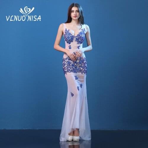 2020 New Deep V-Neck Lace Applique Beads Long Mermaid Dress Sexy Charming Illusion Evening Dress Party Banquet Dress 5 Styles