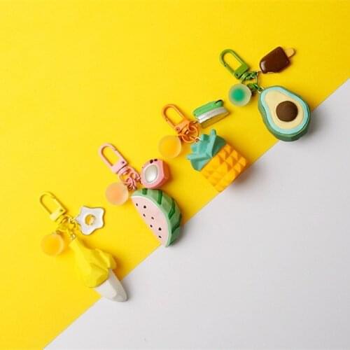 1pc Creative Banana Avocado Pineapple Key Chain Girl Keyring Simulation Fruit Keychains Suitable for Women or Men Keyring Gifts