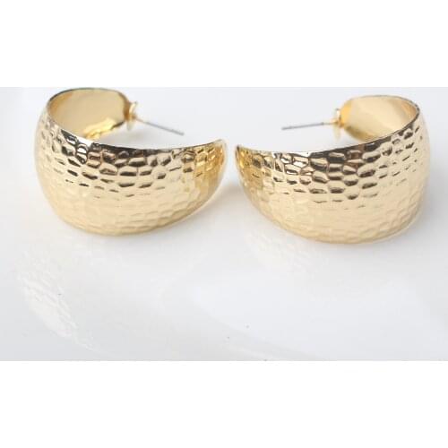 New 2021 Fashion Exaggerate Big C Gold Colors Drop Earrings Brincos Simple Party Round Loop Earings for Women Jewelry Wholesale